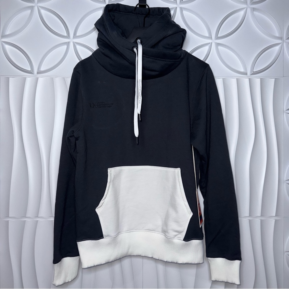 Local Interstellar Outfitters NWT Hoodie Sweatshirt